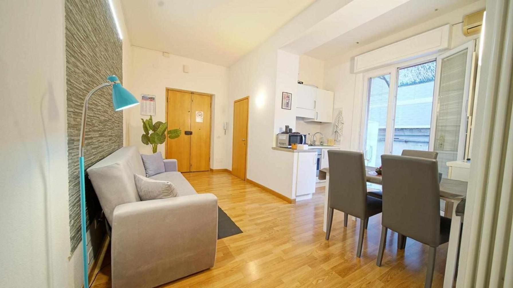 Destiny 4 Borgo Venezia *